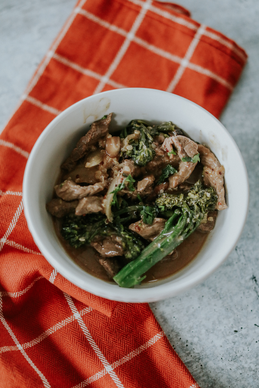 Beef Stir Fry with Broccolini & Mushrooms - FITwithASD